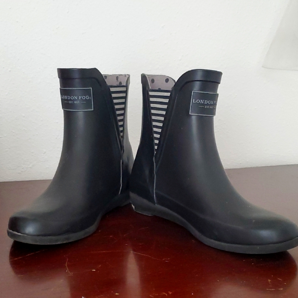 London Fog Women's Black Rain Boots